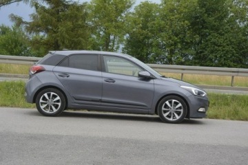 Hyundai i20 II Active 1.4 CRDi 90KM 2018 Hyundai i20 1.4CRDI nawi kamera panorama gwarancja, zdjęcie 10