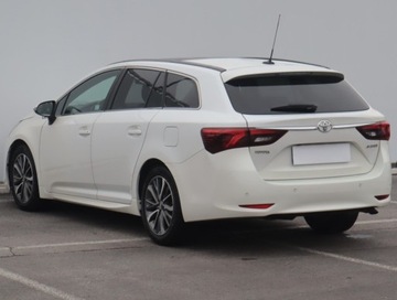 Toyota Avensis III Wagon Facelifting 2015 2.0 D-4D 143KM 2015 Toyota Avensis 2.0 D-4D, Salon Polska, Serwis ASO, zdjęcie 3