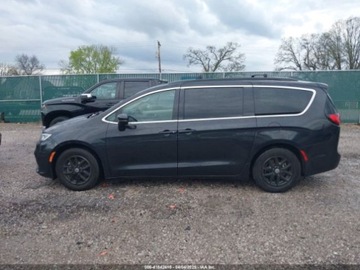 Chrysler Pacifica II 2022 Chrysler Pacifica Touring L 2022 3.6l 3.6 Benzyna 287KM, zdjęcie 2