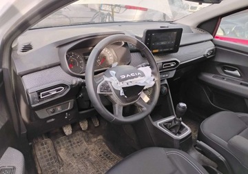 Dacia Jogger 1.0 TCe 110KM 2024 Dacia Jogger 2024r, 1.0 Benzyna. Uszkodzone boki. Poobijany. VAT 23 brutto, zdjęcie 5