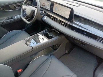 Omoda 5 1.6 T-GDI 147KM 2025 Omoda 5 Comfort Khaki White 2025, zdjęcie 13