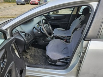 Citroen C4 I Hatchback 1.6 16V 110KM 2006 Citroen C4 1.6 Benzyna 109KM, zdjęcie 4