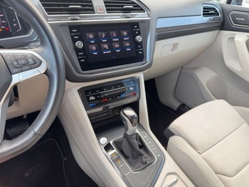 Volkswagen Tiguan II SUV Facelifting 2.0 TDI 150KM 2023 Volkswagen Tiguan 2.0 TDI 150KM,SCR Elegance DSG, Gwarancja, Serwis ASO,FV, zdjęcie 15