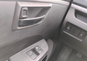 Suzuki Swift V 2011 Suzuki Swift I rej 2012r, 1.2 Benzyna. Delikatnie uszkodzony prawy przod., zdjęcie 10