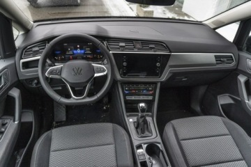 Volkswagen Touran III 1.5 TSI EVO 150KM 2026 Volkswagen Touran Comfortline Plus 1.5 TSI EVO 150, zdjęcie 17