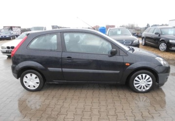 Ford Fiesta VI 1.4 16V 80KM 2006 Ford Fiesta Ford Fiesta VI 1.4 benzyna 81 KM 1.4 Benzyna 81KM, zdjęcie 7