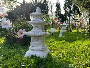 БЕТОННАЯ САДОВАЯ ФИГУРКА - ЯПОНСКАЯ ПАГОДА НА ОСНОВАНИИ