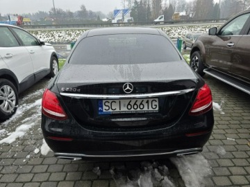 Mercedes Klasa E W213 Limuzyna 2.0 220d 194KM 2016 Mercedes E 220 Business Edition, bezwypadkowy,, zdjęcie 3