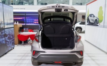 Toyota C-HR I Crossover 1.8 Hybrid 122KM 2019 Toyota C-HR 1.8 Hybrid Selection 1.8 Hybryda 122KM, zdjęcie 19