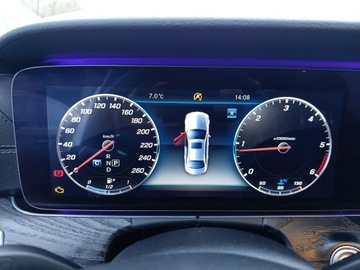 Mercedes Klasa E W213 Limuzyna 2.0 220d 194KM 2017 Mercedes-Benz Klasa E 220 d 4-Matic Exclusive W213, zdjęcie 24