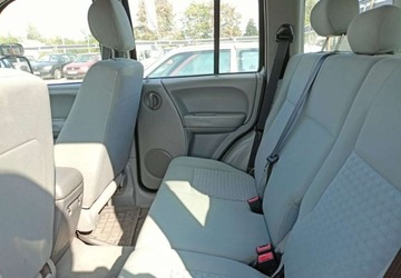 Jeep Cherokee III 2005 Jeep Cherokee Jeep Cherokee 3.7 Automatik Limited 3.7 Benzyna 204KM, zdjęcie 7