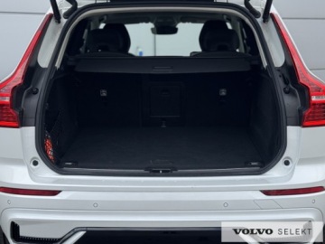 Volvo XC60 II 2025 Volvo XC 60 B5 B AWD Plus Dark | Serwis ASO | Harm, zdjęcie 36