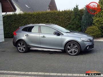 Volvo 2017 Volvo V40 Cross Country V40 CROSS COUNTRY 2.0 D2 Navi TNT Alu Solar dach, zdjęcie 2