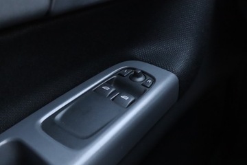 Volvo C30 Hatchback 3d 1.6 100KM 2010 Volvo C30 1.6 i, Salon Polska, Serwis ASO, Klima, zdjęcie 16