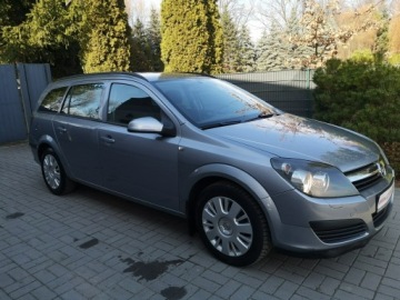 Opel Astra H Kombi 1.9 CDTI ECOTEC 120KM 2005 Opel Astra 1.9 CDTI 120KM Klimatyzacja Elektryka, zdjęcie 3