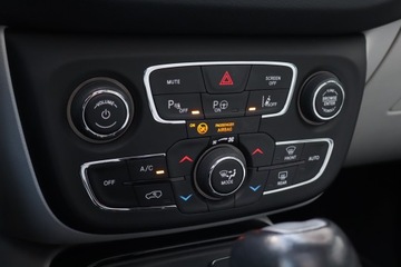 Jeep Compass II SUV 1.4 Multiair 170KM 2019 Jeep Compass 1.4 MultiAir, Salon Polska, zdjęcie 15