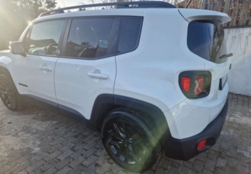 Jeep Renegade SUV 1.6 MultiJet 120KM 2016 Jeep Renegade Jeep Renegade 1.6 Diesel 120KM, zdjęcie 3