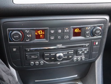 Citroen C5 III Sedan 2.0 HDi FAP 136KM 2009 Citroen C5 2.0 HDi , Navi, Xenon, Klima, zdjęcie 11