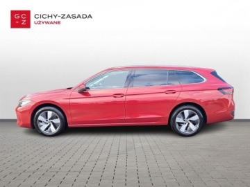 Volkswagen Passat B8 Variant Facelifting 2.0 TDI SCR 150KM 2025 Volkswagen Passat serwis ASO 2.0TDI 150KM bezwypadkow gwarancja pakiety ka, zdjęcie 1