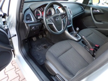 Opel Astra J Sports Tourer Facelifting 1.4 Turbo ECOTEC 140KM 2014 Opel Astra Navigacja /Gwarancja /Serwis /1,4, zdjęcie 19