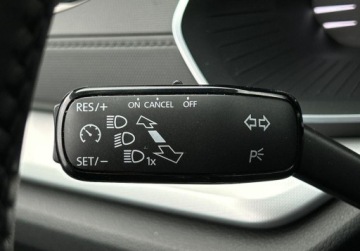 Skoda Octavia IV Liftback 1.5 TSI EVO 150KM 2024 Skoda Octavia Selection komplet opon, Podgrzewane fotele, Kamera cofania,, zdjęcie 21