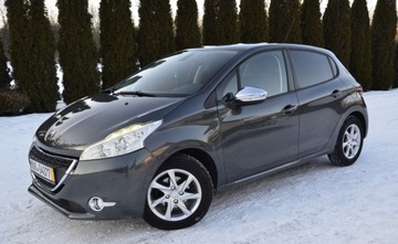 Peugeot 208 I Hatchback 3d 1.2 VTI 82KM 2013 Peugeot 208 1.2 VTi 82KM LED Klima Tempomat Tablet PDC Bluetooth Alufelgi, zdjęcie 1