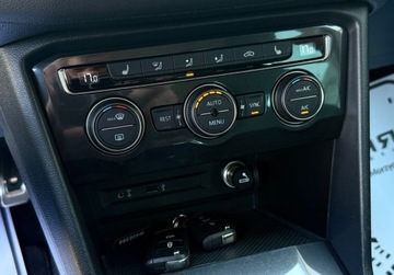 Volkswagen Tiguan II SUV 2.0 TDI 150KM 2017 Volkswagen Tiguan 2.0 TDI 4x4 4motion keylessgo el. klapa SOUND temp ACC L, zdjęcie 21