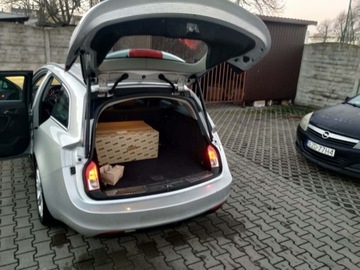 Opel Insignia I Sedan 1.8 Twinport ECOTEC 140KM 2009 OPEL INSIGNIA 1.8 16V 140 KM Pierwszy właścicel w Holandii, zdjęcie 12