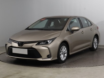 Toyota Corolla XII Sedan 1.5 VVT-i 125KM 2022 Toyota Corolla 1.5 VVT-i, Salon Polska, zdjęcie 1