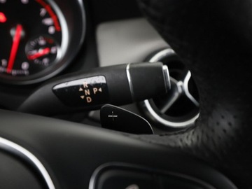 Mercedes CLA C117 Shooting Brake 1.6 200 156KM 2016 Mercedes CLA 200 Automat Navi Czujniki parkowania, zdjęcie 29