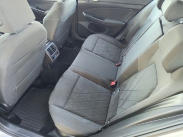 Volkswagen Golf VIII Variant 2.0 TDI 150KM 2021 Volkswagen Golf SalonPL serwis 2.0TDI 150KM bezwypadkow pakiet AppConnect, zdjęcie 13