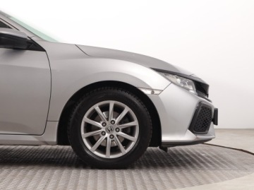 Honda Civic X Hatchback 5d 1.0 VTEC Turbo 129KM 2017 Honda Civic 1.0 VTEC Turbo, Salon Polska, Klima, zdjęcie 13