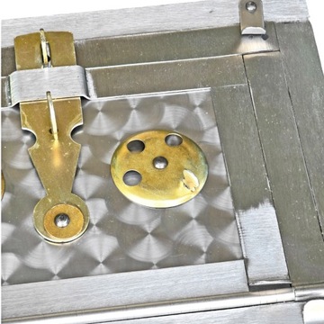 Духовка из черной стали с фланцем для кухни, облицованной кафелем Bradura + растопка