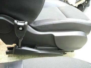 FOTELE KANAPA BOCZKI HB 5D PÓŁSKÓRA KOMPLET Opel Astra IV (2009- ) J