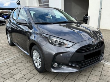 Toyota Yaris IV Hatchback Facelifting 1.5 Hybrid Dynamic Force 116KM 2025 Comfort 1.5 Hybrid 116KM | Tempomat adaptacyjny!, zdjęcie 2
