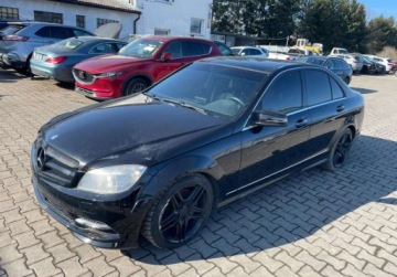 Mercedes Klasa C W204 Limuzyna 3.5 350 4MATIC 306KM 2011 Mercedes-Benz Klasa C 2011 MERCEDES-BENZ C350 4x4 - na placu w POLSCE po a