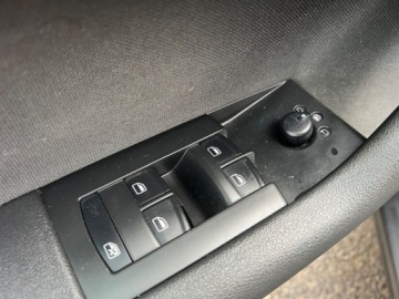 Audi A3 8P Hatchback 3d 1.6 102KM 2009 Audi a3 AUTOMAT KLIMATYZACJA PARKTRONIC EL.SZYBY EL.LUSTERKA GWARANCJA SER, zdjęcie 16