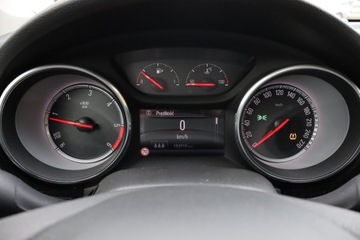 Opel Astra K Sports Tourer 1.6 CDTI 110KM 2016 Opel Astra 1.6 CDTI, Skóra, Navi, Klima, zdjęcie 10