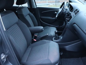 Volkswagen Polo V Hatchback 3d Facelifting 1.2 TSI BlueMotion Technology 90KM 2016 VW Polo 1.2 TSI, Salon Polska, Klima, Parktronic, zdjęcie 8