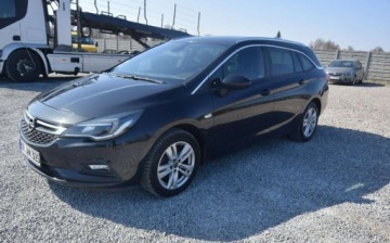 Opel Astra K Sports Tourer 1.6 CDTI 110KM 2016 Opel Astra 1.6D Navi Kamera Grzane Fotele Nowy Rozrzad Sprowadzony 1.6, zdjęcie 14