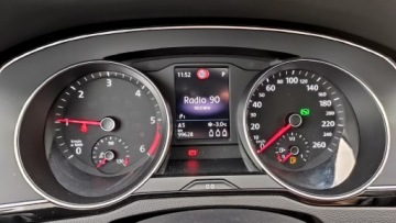 Volkswagen Passat B8 Variant Facelifting 2.0 TDI SCR 200KM 2022 Volkswagen Passat Variant Rline 200KM 4x4 Elegance, zdjęcie 15