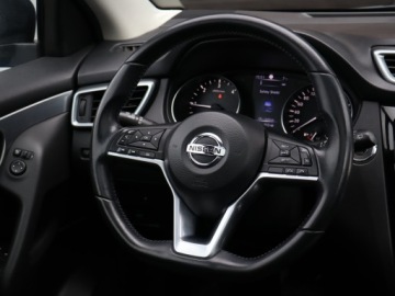 Nissan Qashqai II Crossover Facelifting 1.6 dCi 130KM 2018 Nissan Qashqai 1.6 dCi, Salon Polska, Automat, zdjęcie 19