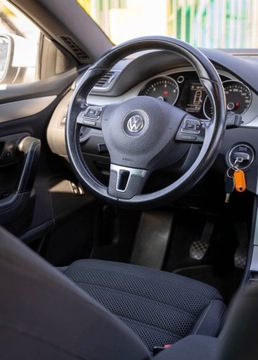 Volkswagen CC 2.0 TDI CR DPF BlueMotion Technology 140KM 2014 Volkswagen CC Volkswagen CC II 2.0 TDI 140KM 2.0 Diesel 140KM, zdjęcie 13