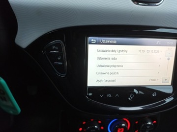 Opel Adam Hatchback 1.4 87KM 2015 Opel Adam klimatronik, parktronik, grzana kier., zdjęcie 8