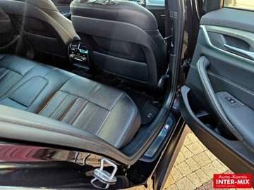 BMW Seria 5 G30-G31 Limuzyna 530i 252KM 2019 BMW Seria 5 BMW 530 I xdrive 3,0 M-pakiet 2.0 Benzyna 252KM, zdjęcie 31