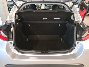 Toyota Yaris IV Hatchback 1.5 Hybrid Dynamic Force 116KM 2023 Toyota Yaris Hybrid 1.5 Comfort IV (2020-) Toyota, zdjęcie 12