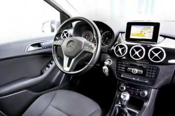 Mercedes Klasa B W246 Sports Tourer 180 BlueEFFICIENCY 122KM 2013 Mercedes B 180 Navi/6 Biegów/Parktronic/, zdjęcie 13