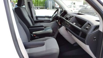 Volkswagen Caravelle T6 Transporter 2.0 TDI 102KM 2017 Volkswagen Transporter T6 2.0 TDI 102km Klima L2 Long Dlugi Brygadowka Dub, zdjęcie 18