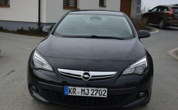 Opel Astra J Hatchback 5d 1.4 Turbo ECOTEC 140KM 2012 Opel Astra 1.4TB Navi PDC Led 104 TYS KM Sprowadzony Oplacony 1.4, zdjęcie 3