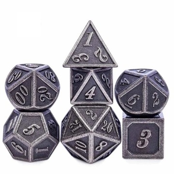 SMOCZY ZESTAW 7 METALOWYCH KOŚCI KOSTEK RPG
